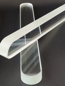 Transaparent level gauge glass